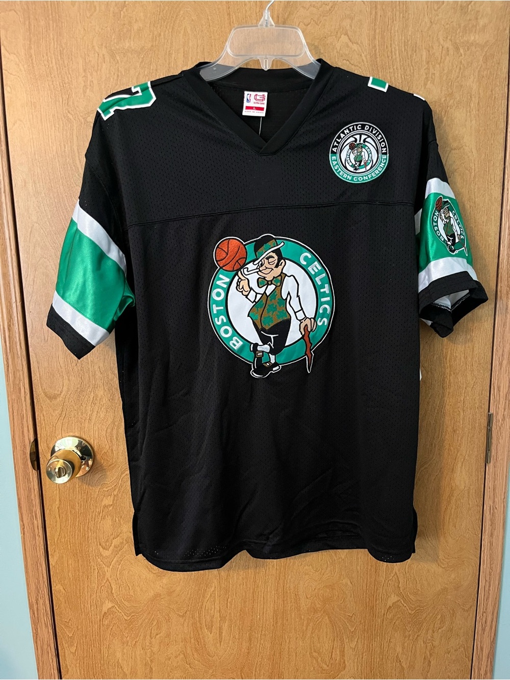 NBA SZ Large Boston Celtics Black Green White Mesh Jersey Short Sleeve NWT - Picture 2 of 14